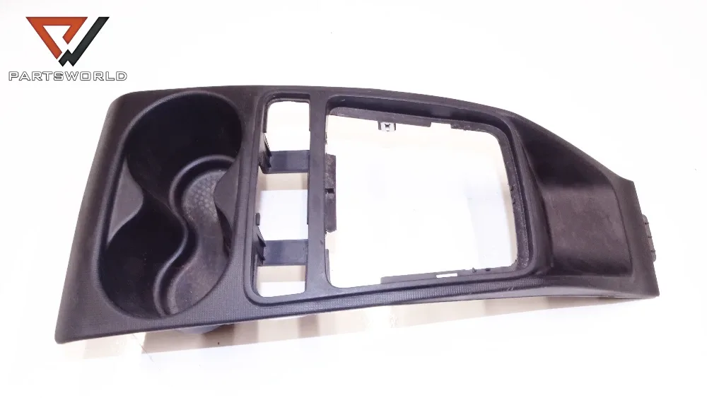 Лайсна централна конзола  за seat  ibiza iv sc 1.9 tdi 105hp (hatchback)