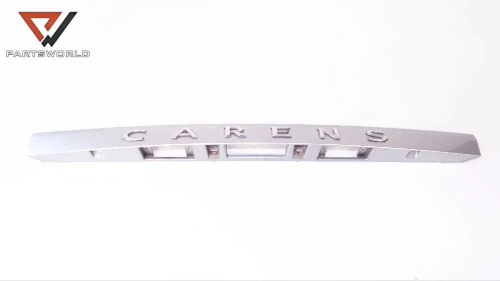 Лайсна заден капак   за kia carens i 2.0 crdi 113 hp