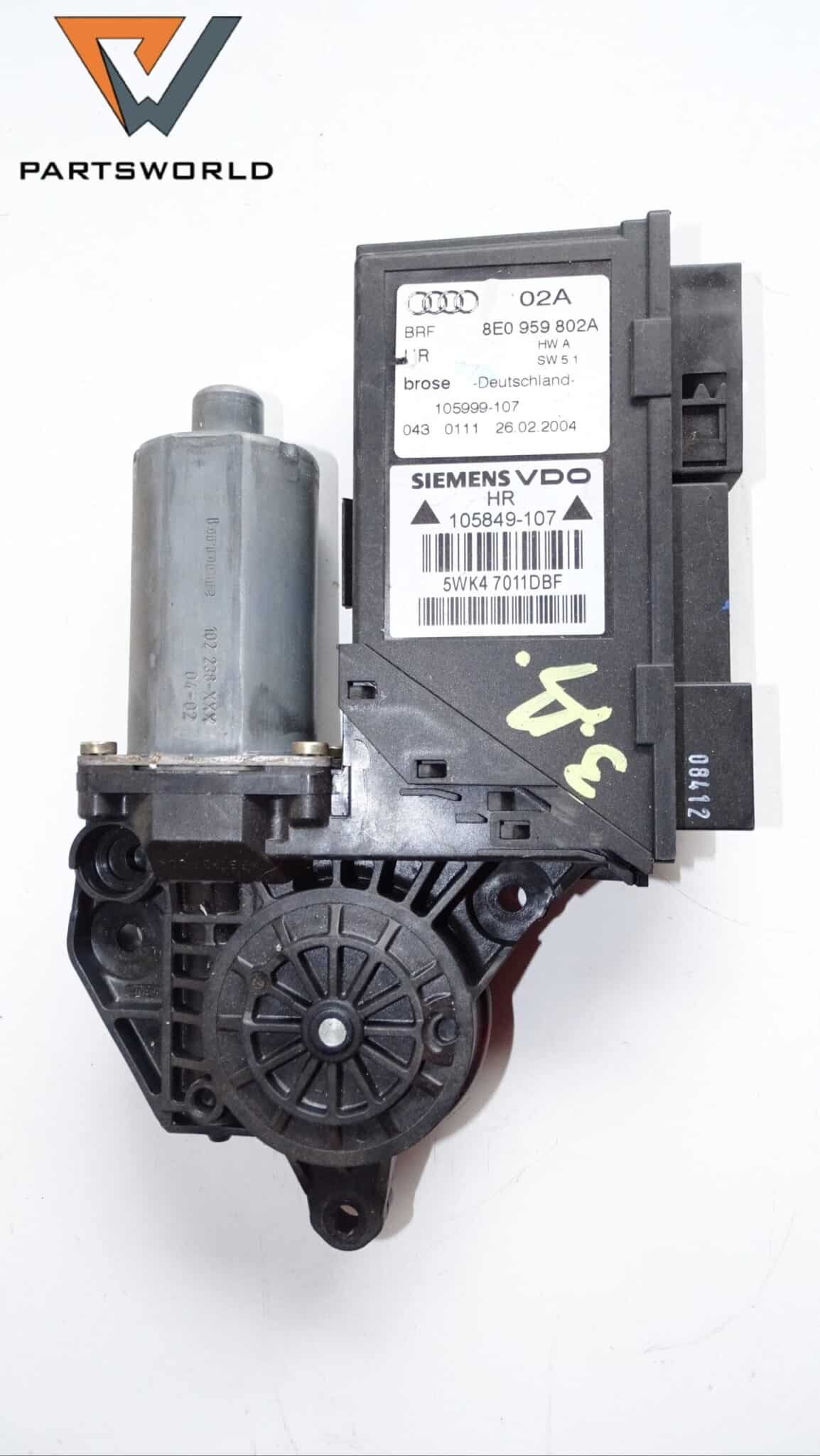 Машинка ел стъкло задна дясна за Audi A4 2.5 Tdi 163 Hp (avant) (b6) Машинка ел стъкло задна дясна за Audi A4 2.5 Tdi 163 Hp (avant) (b6)