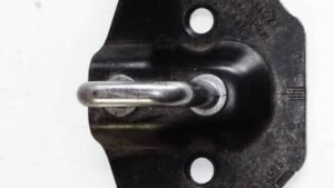 Насрещник брава заден капак за Opel Astra H 1.6 I 116 Hp Gtc (hatchback)