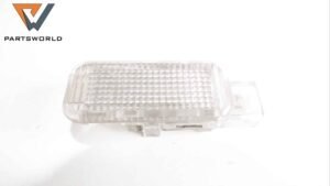 Плафон малък  за Audi  A4 2.5 Tdi 163 Hp (avant) (b6)