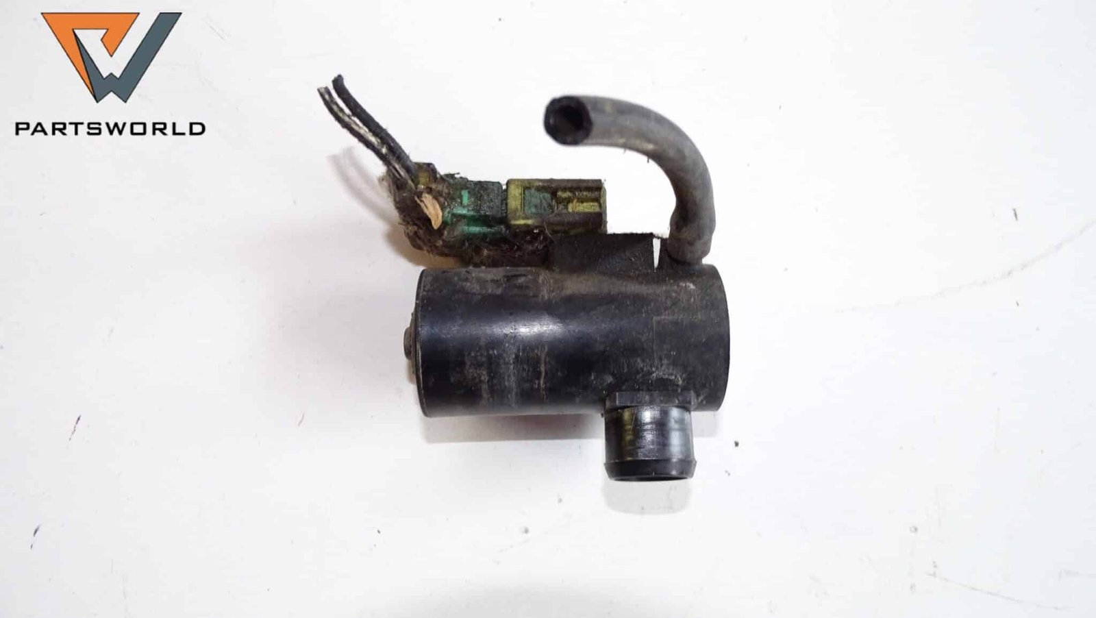 Помпичка за чистачки за Honda Hr-v 1.6 105 Hp (suv) Помпичка за чистачки за Honda Hr-v 1.6 105 Hp (suv)