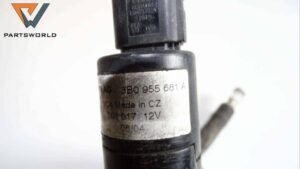 Помпичка за пръскалки фарове  за Audi  A4 2.5 Tdi 163 Hp (avant) (b6)