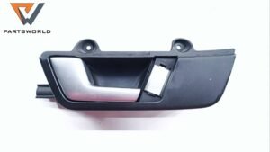 Вътрешна дръжка предна лява  за Audi  A4 1.9 Tdi 116 Hp (avant) (b7)