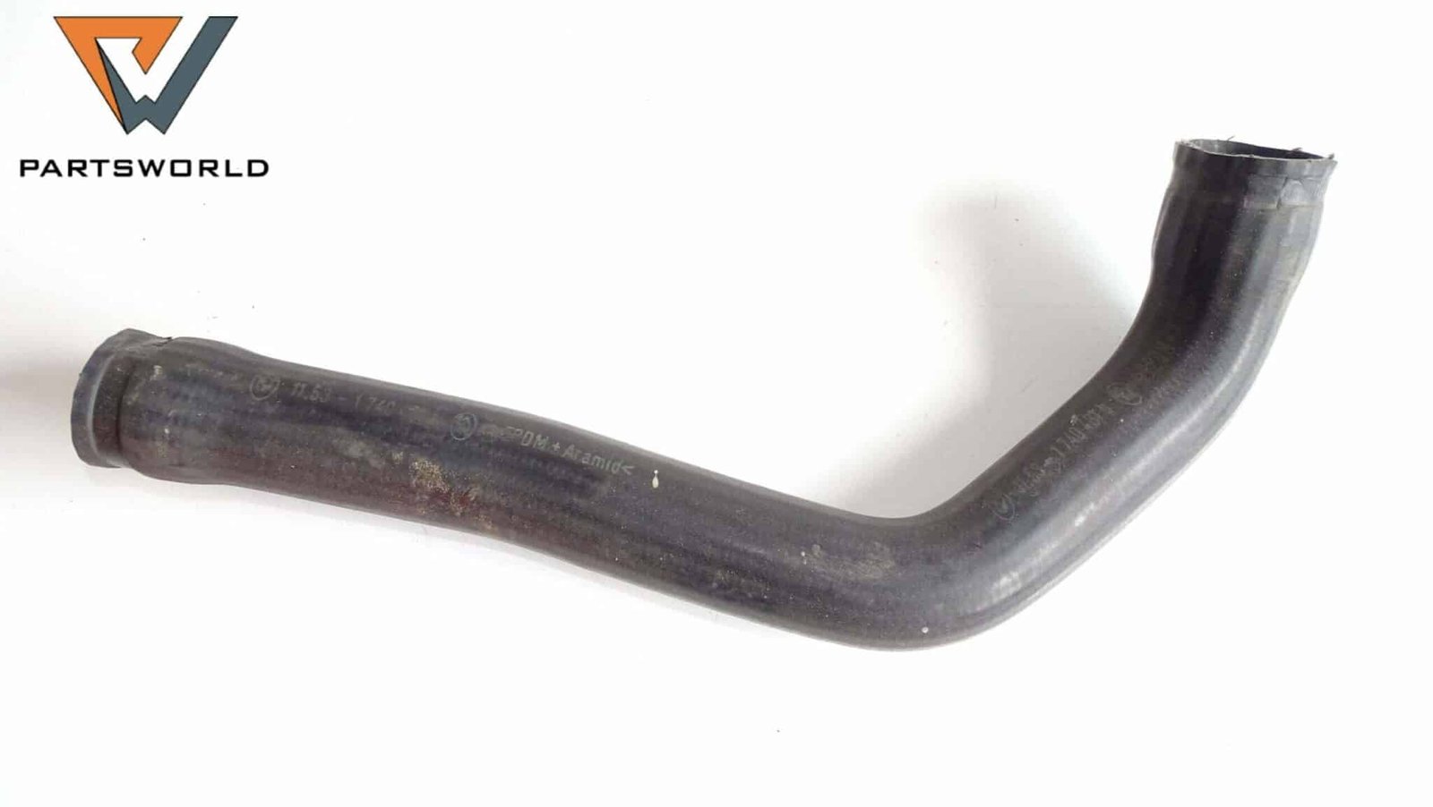 Воден маркуч за Bmw 5-series (e39) 2.0i 150hp (sedan) Воден маркуч за Bmw 5-series (e39) 2.0i 150hp (sedan)