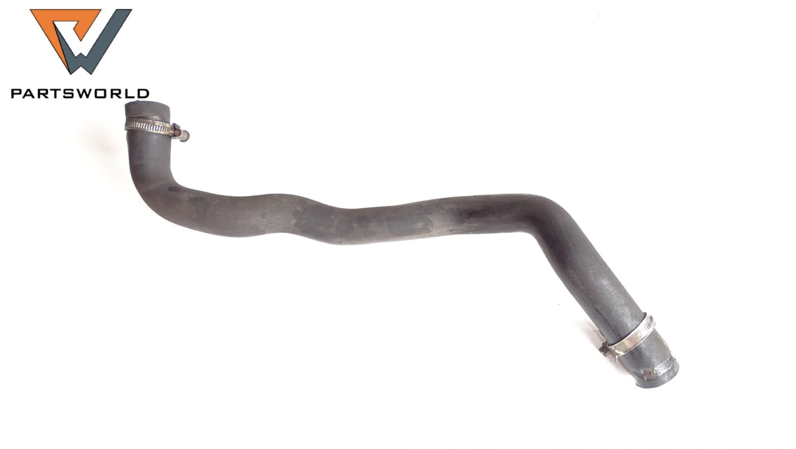 Воден маркуч за Nissan Almera Tino 1.8 115hp (mpv) Воден маркуч за Nissan Almera Tino 1.8 115hp (mpv)