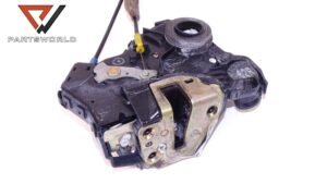 Брава врата предна дясна   за Toyota  Corolla Verso Ii (ar10) 2.2 D4d 136 Hp (mpv)