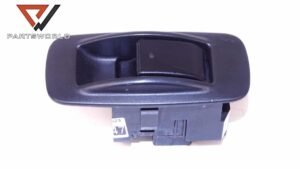 Копче ел стъкло задно дясно   за Toyota  Corolla Verso Ii (ar10) 2.2 D4d 136 Hp (mpv)