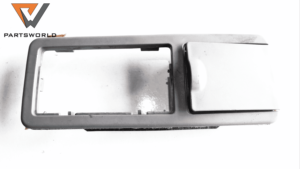 Лайсна около плафон таван заден десен  за Vw Touareg  2.5 Tdi (r5) 174 Hp (7l) (suv)