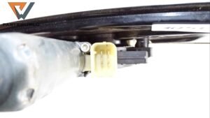 Машинка ел стъкло със стъклоповдигач задна дясна  за Mercedes-benz C-class (w203) 2.0 Cdi 116 Hp (combi)