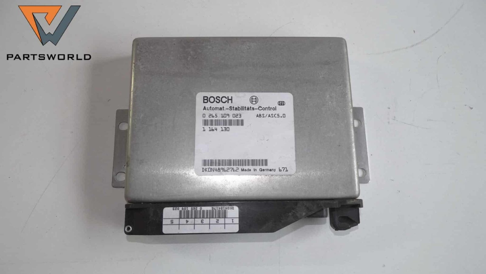 Модул Abs 0265109023 за Bmw 5-series (e39) 2.0i 150hp (sedan) Модул Abs 0265109023 за Bmw 5-series (e39) 2.0i 150hp (sedan)