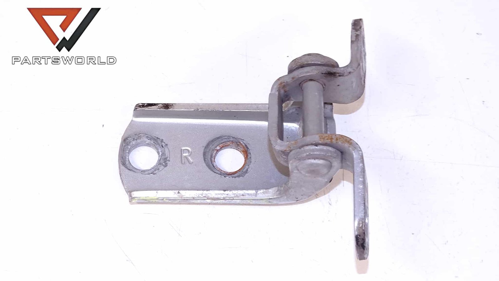 Панта врата задна дясна долна за Toyota Corolla Verso Ii (ar10) 2.2 D4d 136 Hp (mpv) Панта врата задна дясна долна за Toyota Corolla Verso Ii (ar10) 2.2 D4d 136 Hp (mpv)