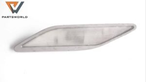 Плафон заден ляв за Bmw  5-series (e39) 2.0i 150hp (sedan)