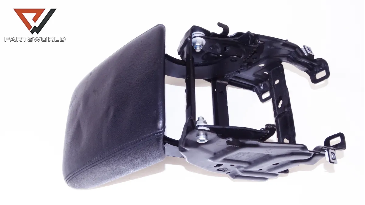 Подлакътник за Audi A5 Sportback (8ta) 3.0 Tdi 239 Hp (sportback) Подлакътник за Audi A5 Sportback (8ta) 3.0 Tdi 239 Hp (sportback)