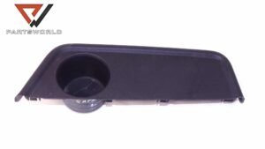 Поставка за чаши в багажник лява   за Toyota  Corolla Verso Ii (ar10) 2.2 D4d 136 Hp (mpv)