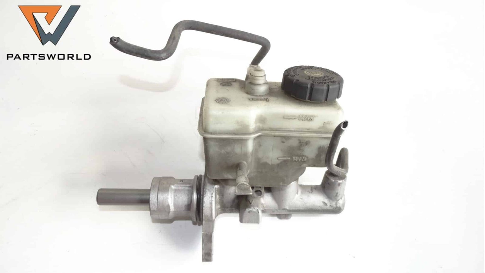 Спирачна помпа с казанче за Bmw 5-series (e39) 2.0i 150hp (sedan) Спирачна помпа с казанче за Bmw 5-series (e39) 2.0i 150hp (sedan)