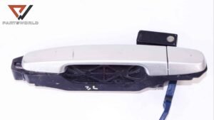 Външна дръжка задна лява  за Toyota  Corolla Verso Ii (ar10) 2.2 D4d 136 Hp (mpv)