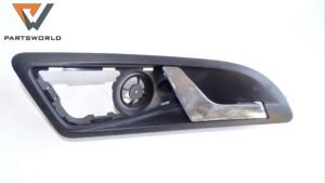 Вътрешна дръжка предна дясна  за Skoda  Octavia (2) 1.6 I 105 Hp (liftback)