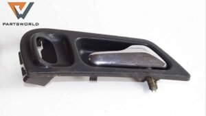 Вътрешна дръжка задна дясна за Mercedes-benz C-class (w203) 2.0 Cdi 116 Hp (combi)