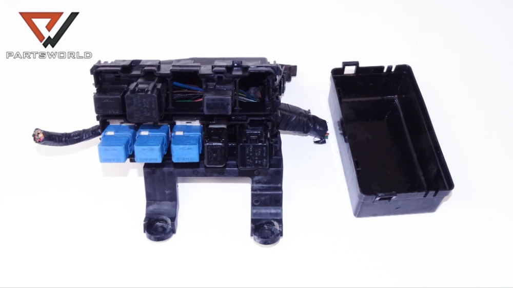 Бушонно табло за Nissan Almera Tino 2.2 Di 136 Hp (mpv) Dsc03559_partsworld