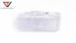 Плафон малък   за peugeot 207sw  1.6 hdi 90 hp (combi)