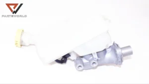 Спирачна помпа с казанче  за peugeot 207sw  1.6 hdi 90 hp (combi)