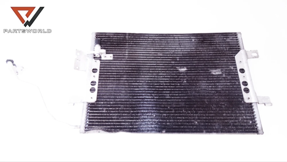 Климатичен радиатор за mercedes-benz 1.6 i 102 hp (hatchback) Климатичен радиатор за mercedes-benz 1.6 i 102 hp (hatchback)