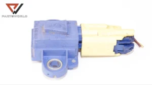 Сензор airbag 1k0955557a за seat  2.0 i 150 hp (minivan)