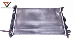 Воден радиатор   за mercedes-benz  1.6 i 102 hp (hatchback)