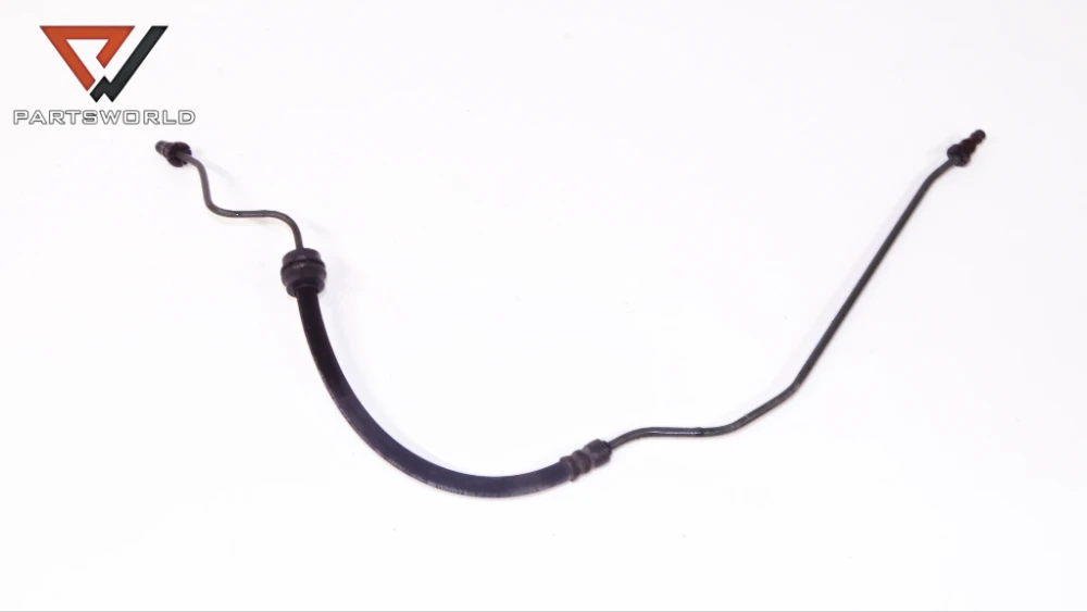 Тръбичка помпа съединител за citroen c4 1.4 i 16v 88 hp Тръбичка помпа съединител за citroen c4 1.4 i 16v 88 hp