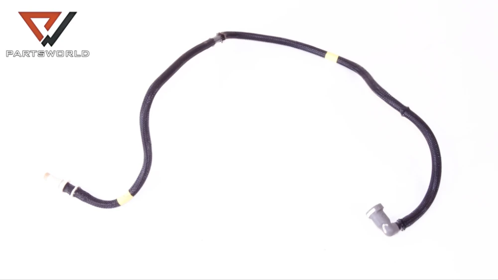 DSC04967_PARTSWORLD Тръбичка за гориво за MAZDA 3 (BK) 1.6 HDI 90 hp (hatchback) - Image 1