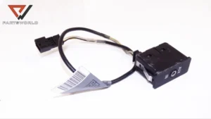 Букса aux  за bmw 3-series (e92) 2.5 i 218 hp