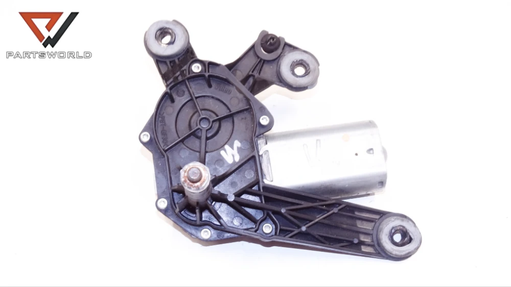 Моторче задна чистачка 9631473680 за citroen xsara picasso 1.8 16v 116 hp (minivan) Моторче задна чистачка 9631473680 за citroen xsara picasso 1.8 16v 116 hp (minivan)