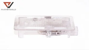 Плафон в багажник   за bmw 3-series (e92) 2.5 i 218 hp