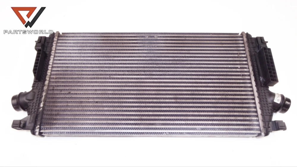 DSC06572_PARTSWORLD Интеркулер 13267647 за OPEL Astra J 1.7 CDTI (A17DTS) 131 hp (hatchback) - Image 1