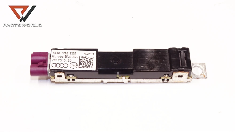 DSC06630_PARTSWORLD Модул антена 4G8035225 за AUDI A7 3.0 TDI 245 hp (C7) (sportback) - Image 1