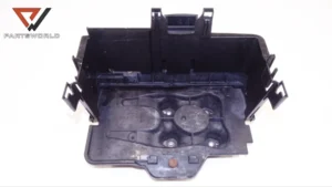 Основа акумулатор за vw golf iv variant 1.9 tdi 101...