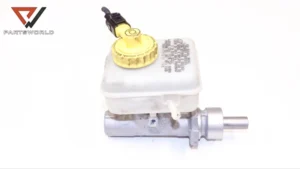 Спирачна помпа с казанче за vw golf iv variant 1.9...