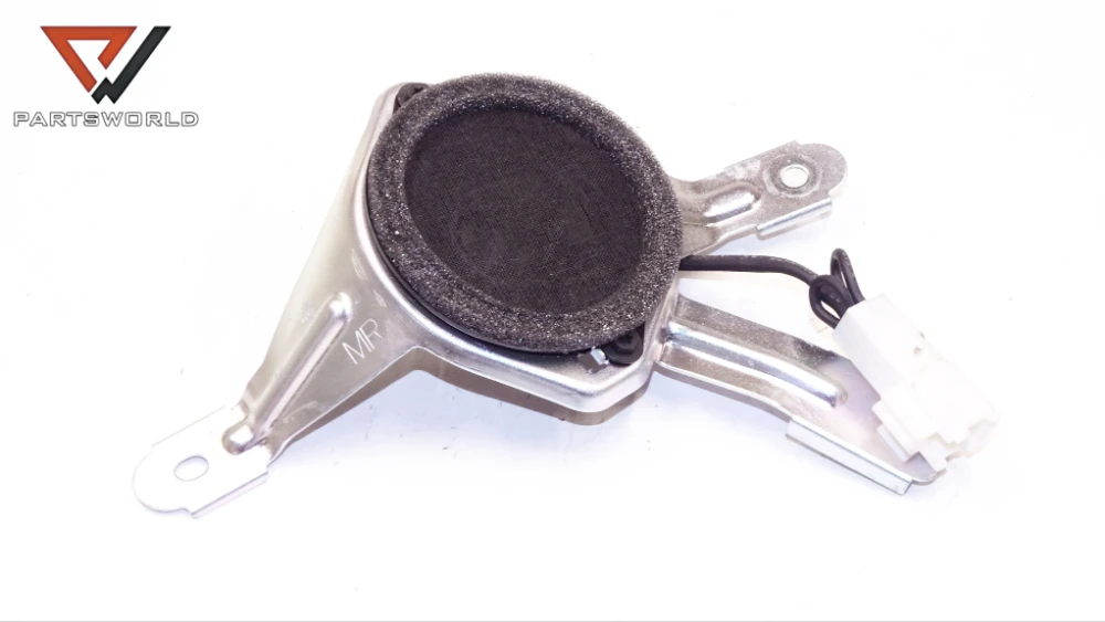 Високоговорител преден десен 86160-0wd40 за lexus is ii 220d 2.2d... Високоговорител преден десен 86160-0wd40 за lexus is ii 220d 2.2d...