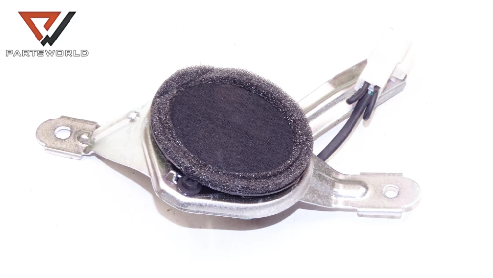 Високоговорител преден ляв 86160-0wd50 за lexus is ii 220d 2.2d... Високоговорител преден ляв 86160-0wd50 за lexus is ii 220d 2.2d...