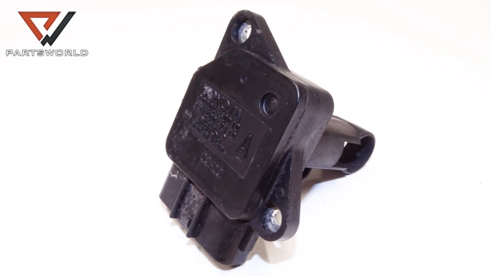 Дебитомер 22204-30010 за lexus is ii 220d 2.2d 177 hp... Дебитомер 22204-30010 за lexus is ii 220d 2.2d 177 hp...