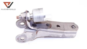 Стоп машинка за lexus is ii 220d 2.2d 177 hp...