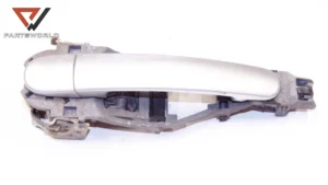 Външна дръжка предна дясна за vw passat 5.5 (b5.5) 1.9tdi...