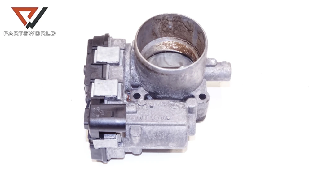 Дросел клапа 03f133062 за seat altea (facelift) 1.2 tsi (cbzb)... Дросел клапа 03f133062 за seat altea (facelift) 1.2 tsi (cbzb)...