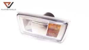 Мигач в калник десен за opel zafira b 1.6i 16v...