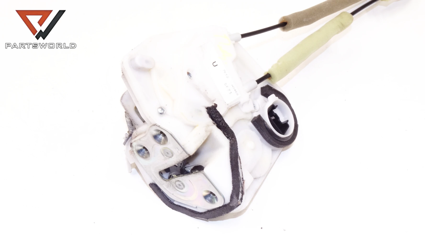 Брава врата предна дясна f96-g15-r1 за mazda 2 ii (de) 1.3 i 86 hp (hatchback) Брава врата предна дясна f96-g15-r1 за mazda 2 ii (de) 1.3 i 86 hp (hatchback)