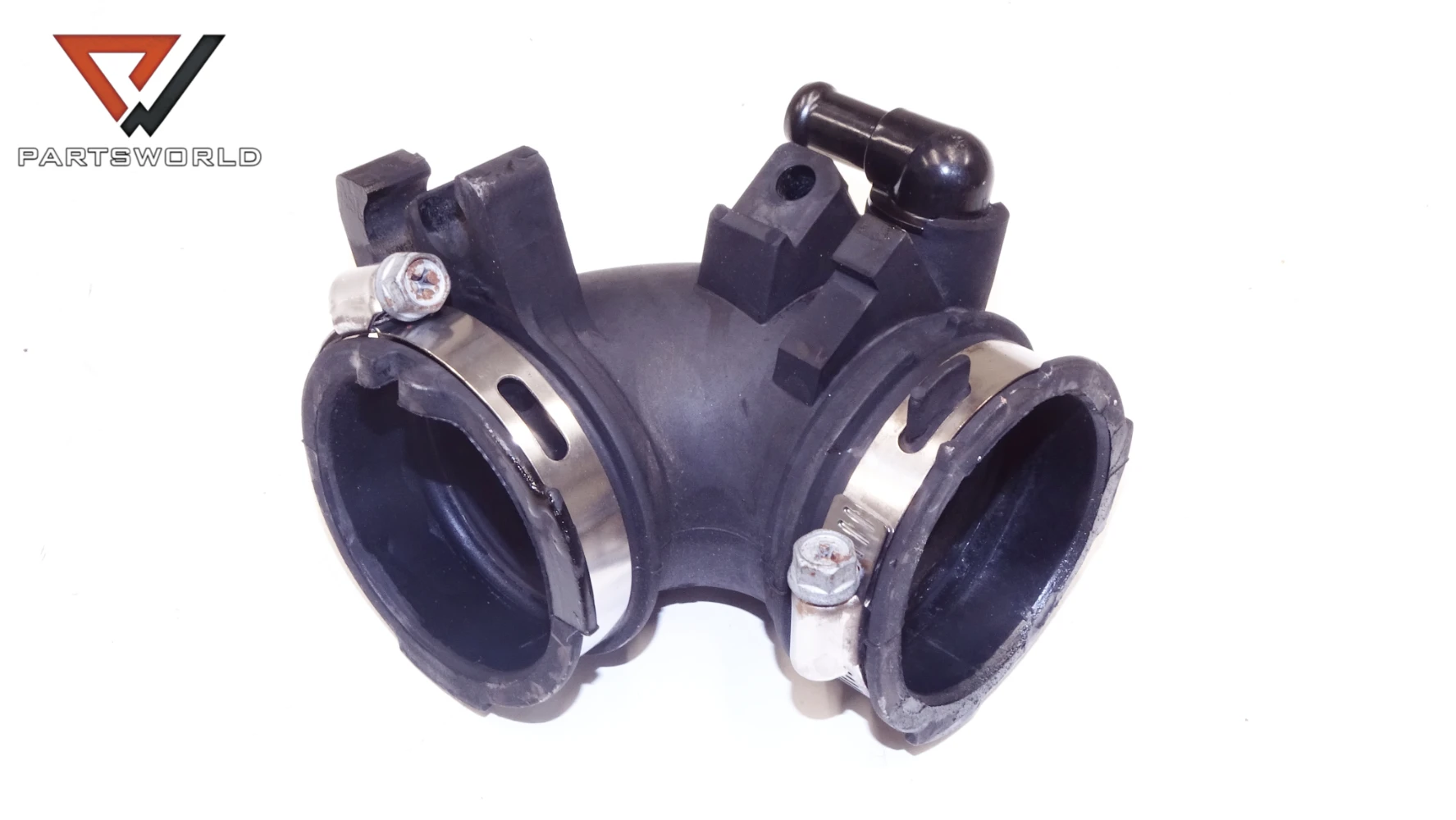 Въздуховод 0140812450 за mazda 2 ii (de) 1.3 i 86 hp (hatchback) Въздуховод 0140812450 за mazda 2 ii (de) 1.3 i 86 hp (hatchback)