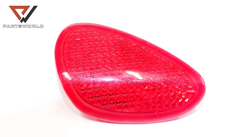 Плафон врата заден десен за fiat bravo ii (198) 1.6 d multijet 120 hp (hatchback) Плафон врата заден десен за fiat bravo ii (198) 1.6 d multijet 120 hp (hatchback)