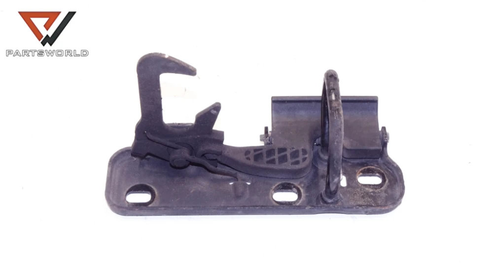 Брава преден капак за vw golf v 1.9 tdi 105 hp bkc (hatchback) Брава преден капак за vw golf v 1.9 tdi 105 hp bkc (hatchback)