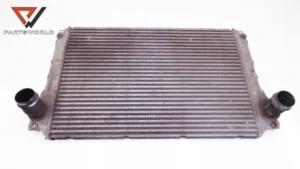 Интеркулер  127100-2220 за toyota  corolla verso ii (ar10) 2.2 d4d 136 hp (mpv)